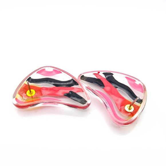 Retro Fab Lucite Striped Earrings, Clear Vintage Studs with Hot Pink and Black - Picture 4 of 4
